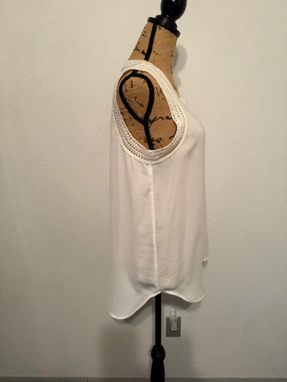 CAbi Marissa White Sheer Sleeveless top with crochet trim medium - Picture 4 of 11